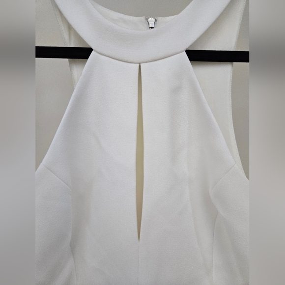 BCBG MAXAZARIA Halter Tiered Dress in White NEW - Picture 4 of 12